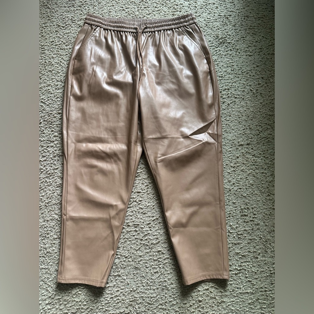 Cato Women’s High Waist Ankle Leather Brown Pant Size 14/16W NWT